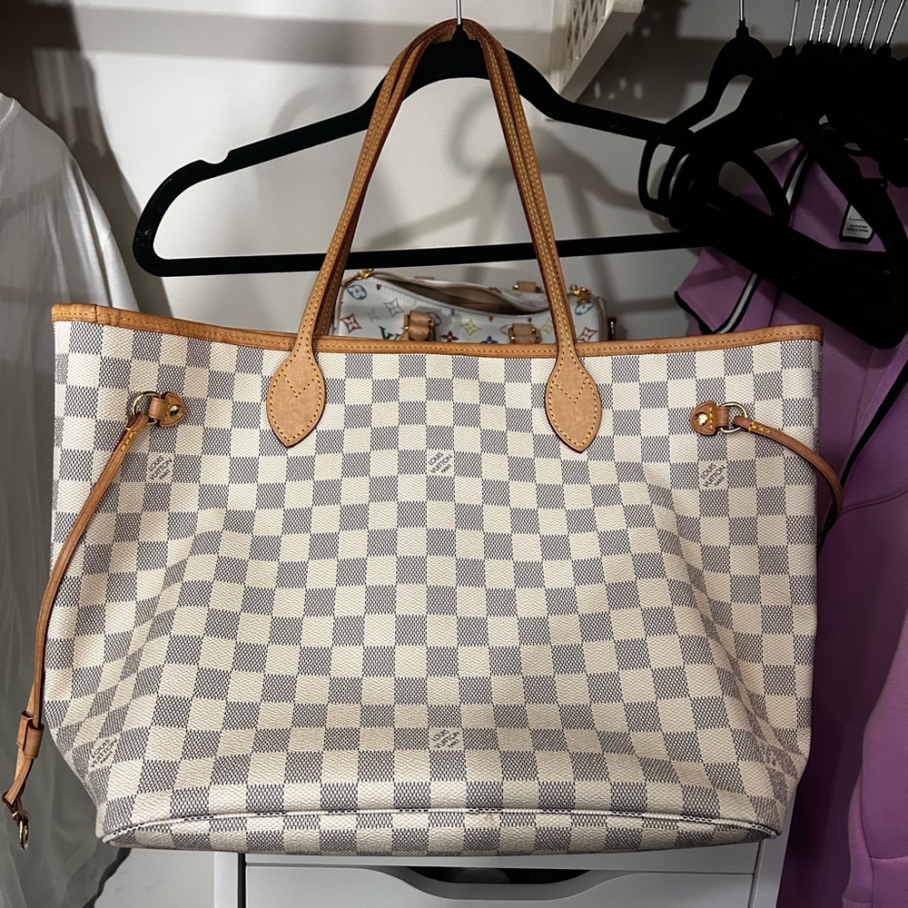 Never full (mm) authentic